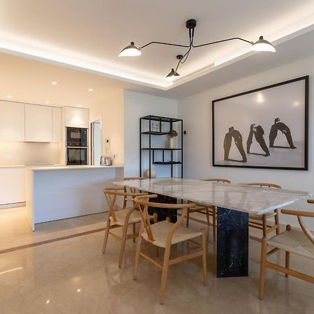 Lujoso Apartamento Con Piscina En Paseo Maritimo Marbella Esterno foto
